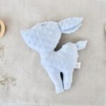 وسادة غزال لافندر (أزرق)