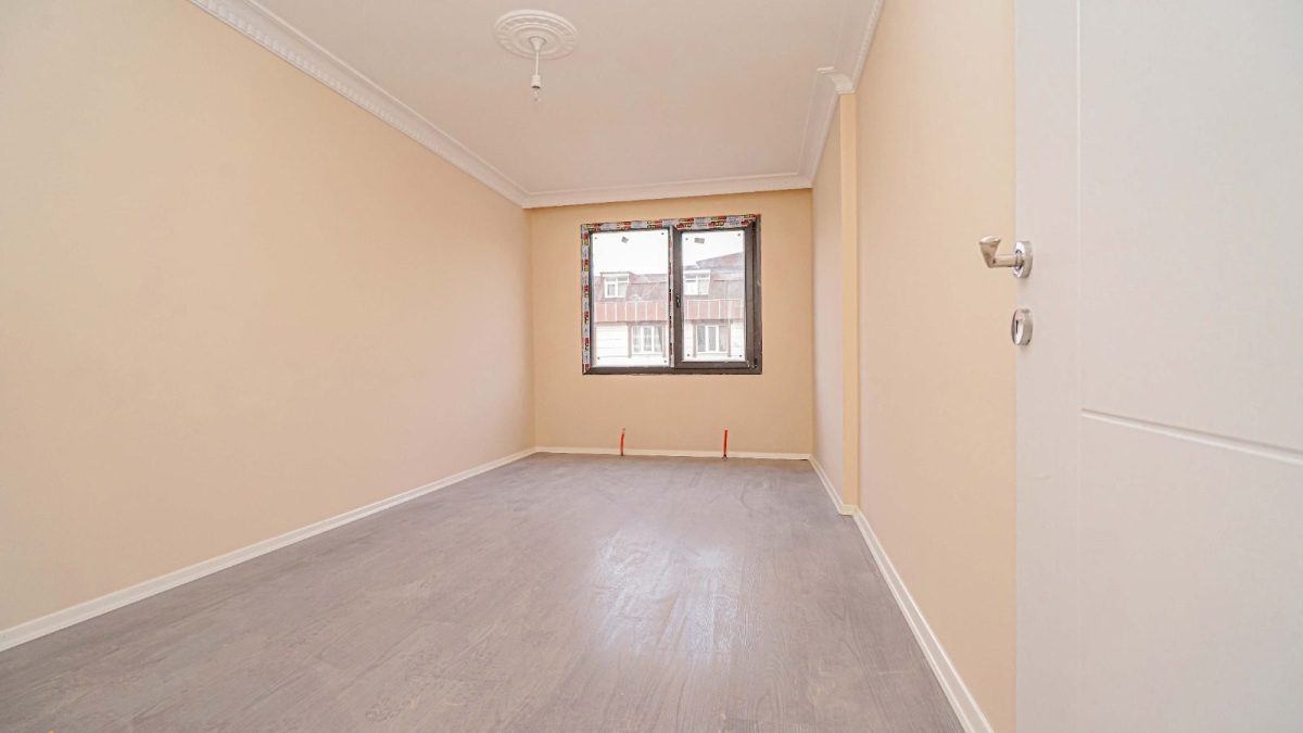 ⁦شقة سكنية واسعة ضمن بناء حديث الإنشاء⁩ - الصورة ⁦4⁩