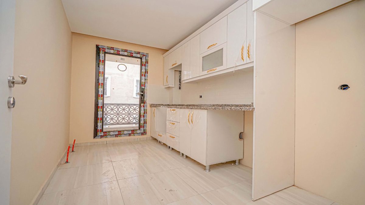 ⁦شقة سكنية واسعة ضمن بناء حديث الإنشاء⁩ - الصورة ⁦8⁩