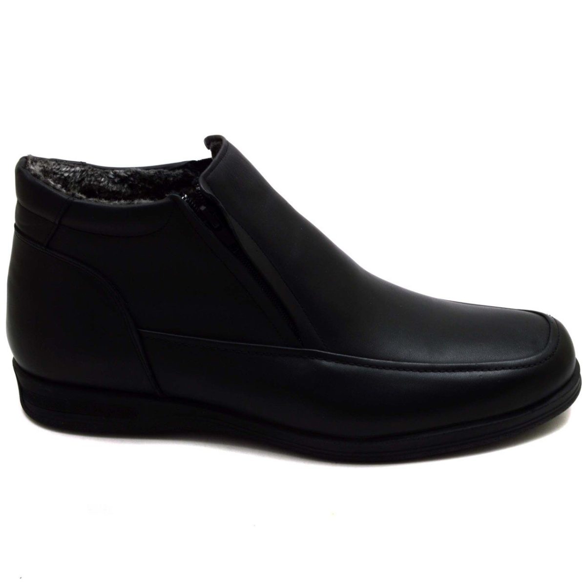 Büyük boy erkek ayakkabıları - Görsel 2