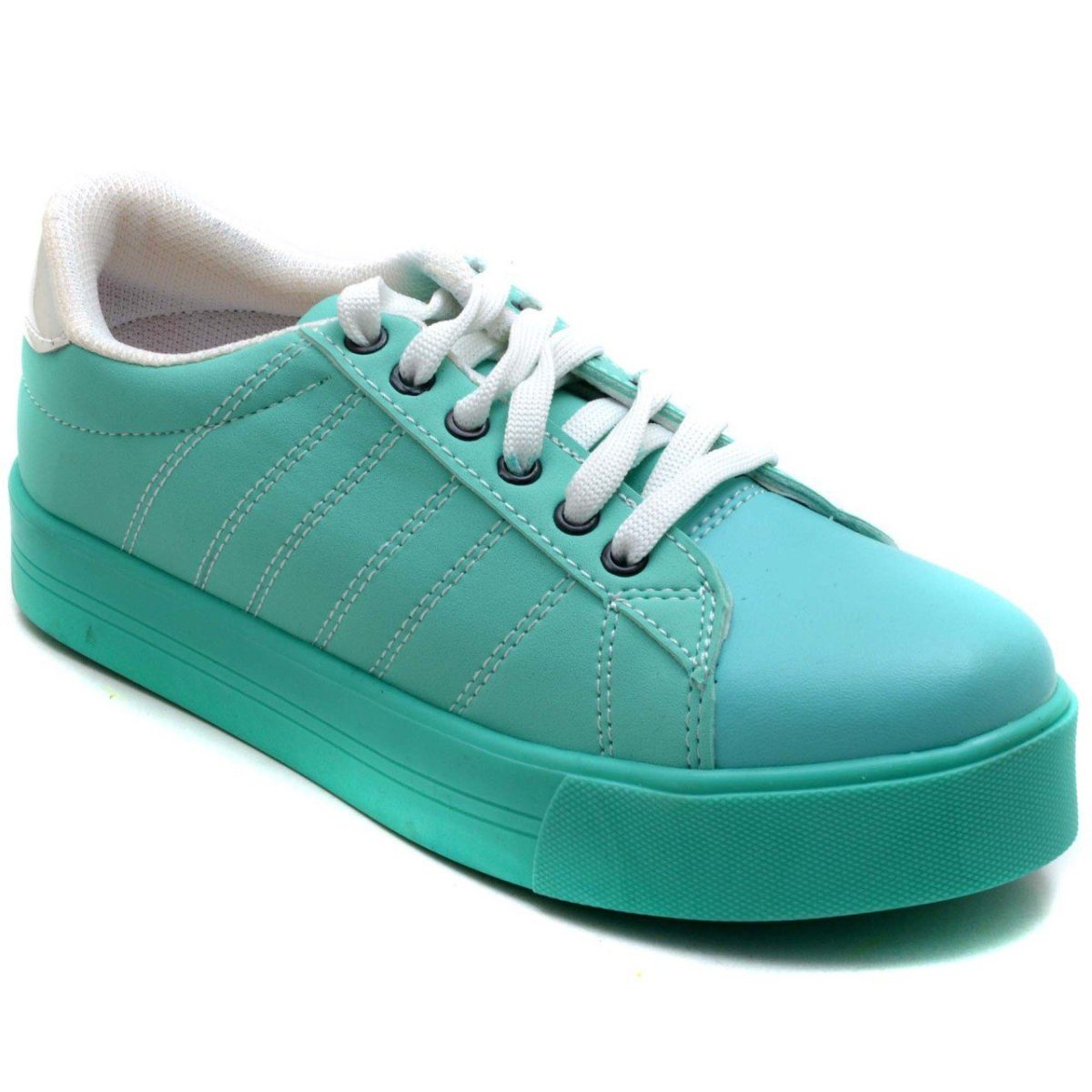 Sports shoes for women - Image 1