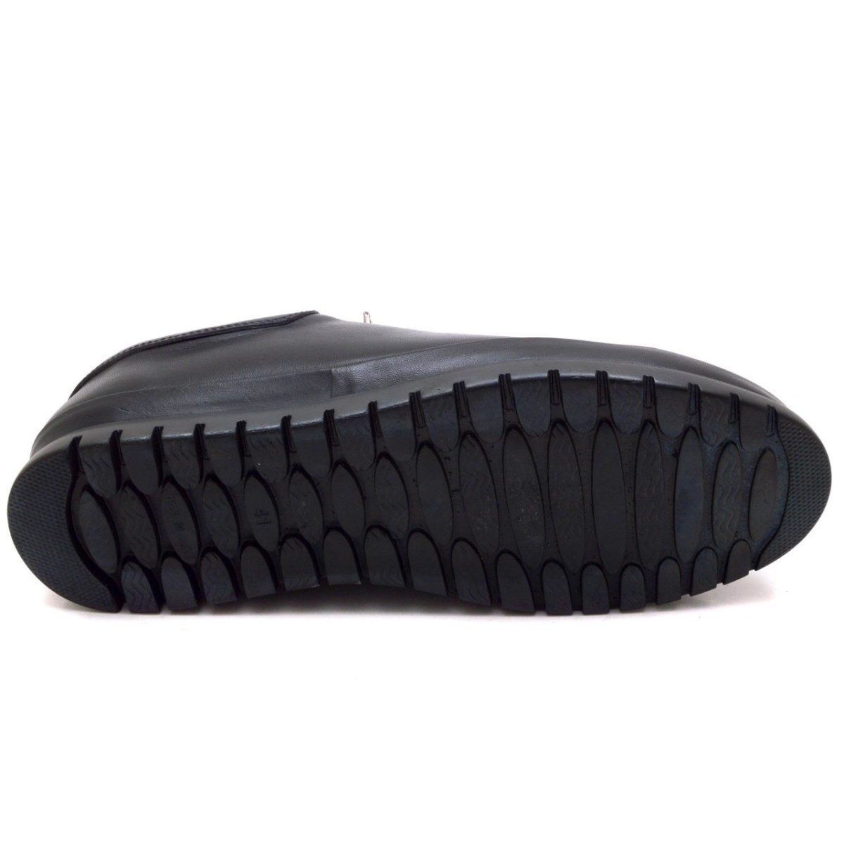 ⁦حذاء رياضي رجالي شتوي موديل FGK-17 - أسود⁩ - الصورة ⁦2⁩