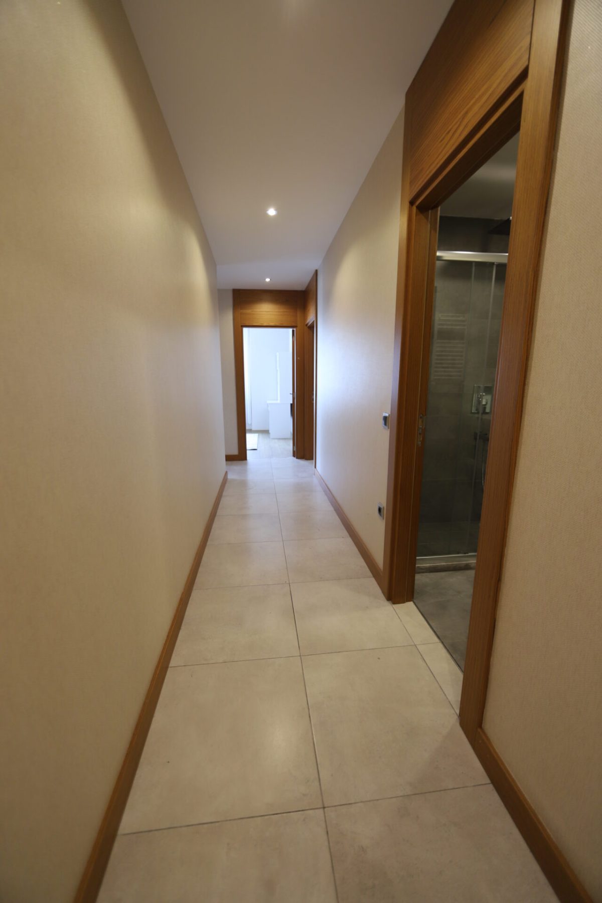 IMG_4434 "Lüks ve inceliği en üst düzeye çıkarmak"... Müşterilerine ferah ve güvenli bir alan sunan yeni aile projesinin ilerlemesini sağlamak - Görsel 17