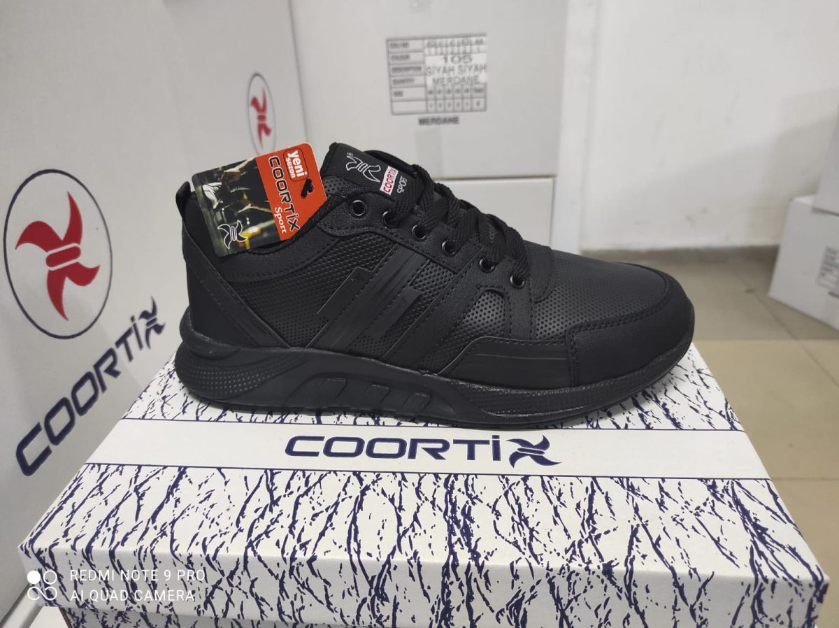 ⁦أحذية رياضية للجنسين سعر موحد⁩ - الصورة ⁦10⁩