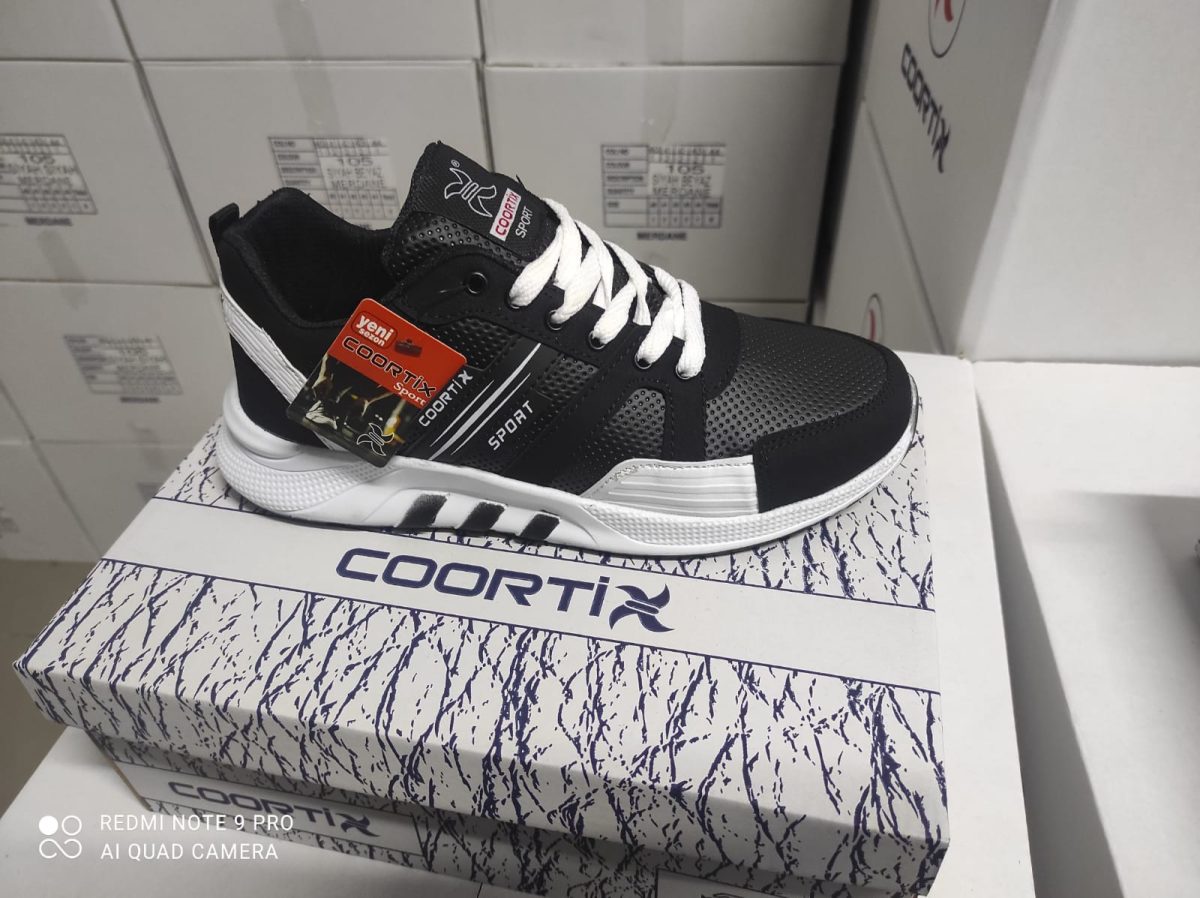 ⁦أحذية رياضية للجنسين سعر موحد⁩ - الصورة ⁦11⁩