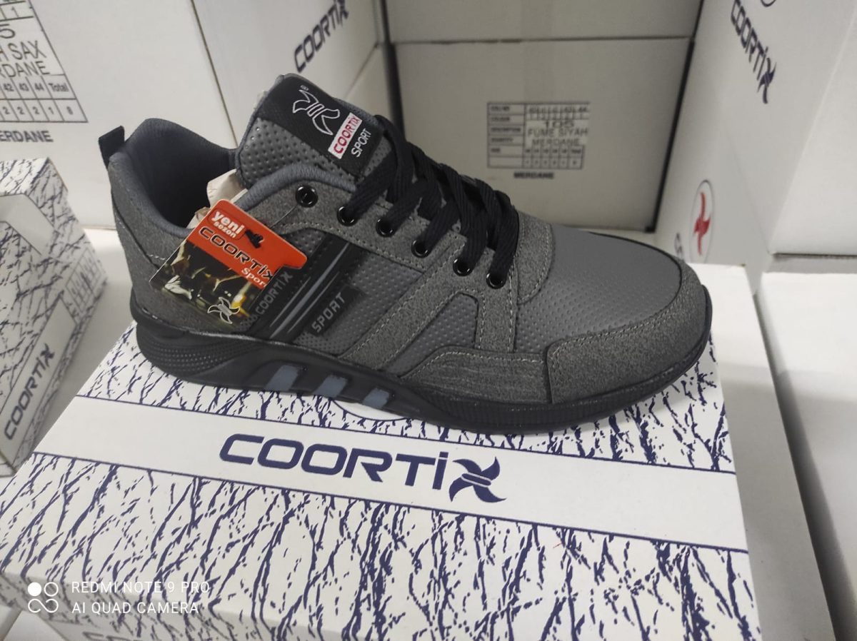 ⁦أحذية رياضية للجنسين سعر موحد⁩ - الصورة ⁦14⁩