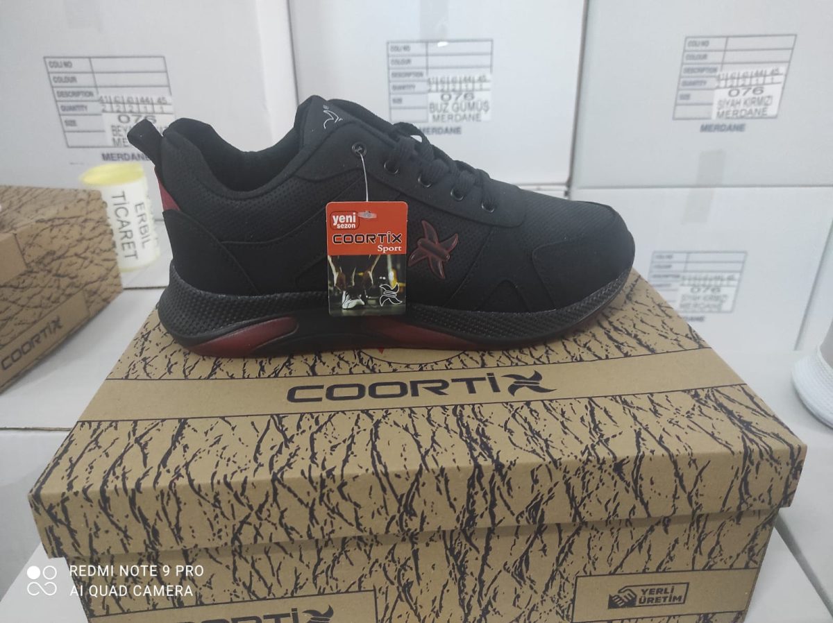 ⁦أحذية رياضية للجنسين سعر موحد⁩ - الصورة ⁦32⁩