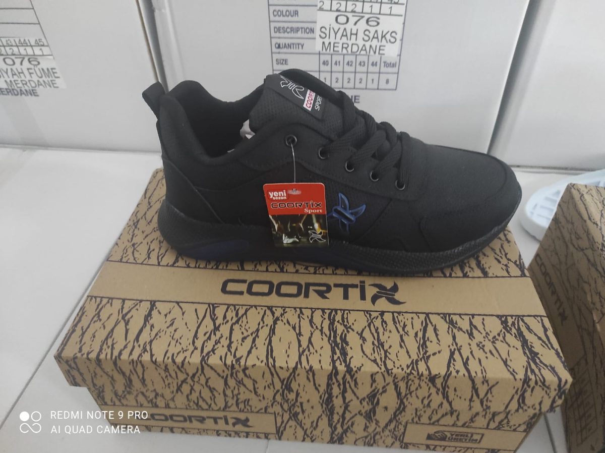 ⁦أحذية رياضية للجنسين سعر موحد⁩ - الصورة ⁦31⁩